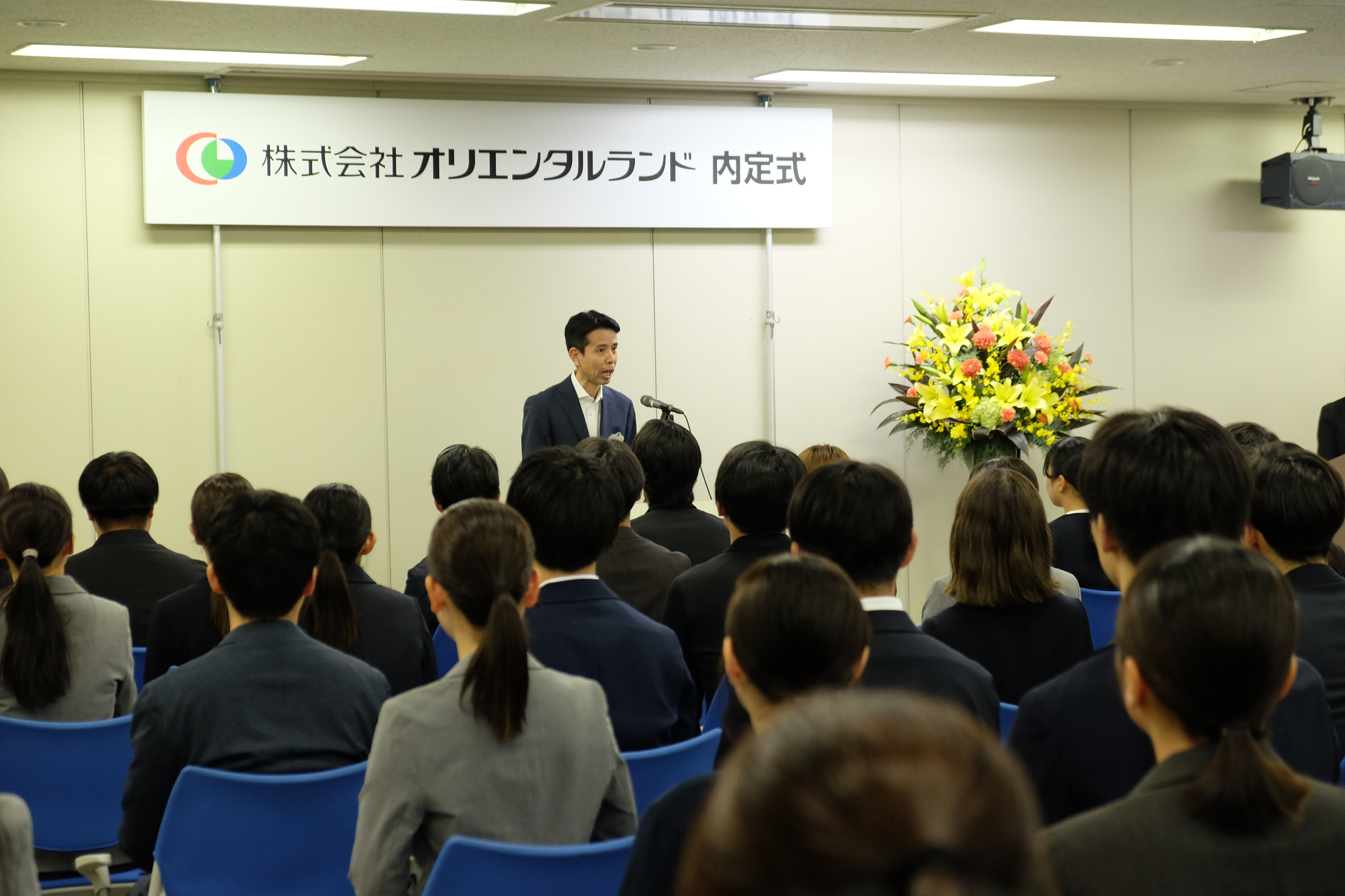 人事本部長の瀧澤から内定者に向けてメッセージを伝えました